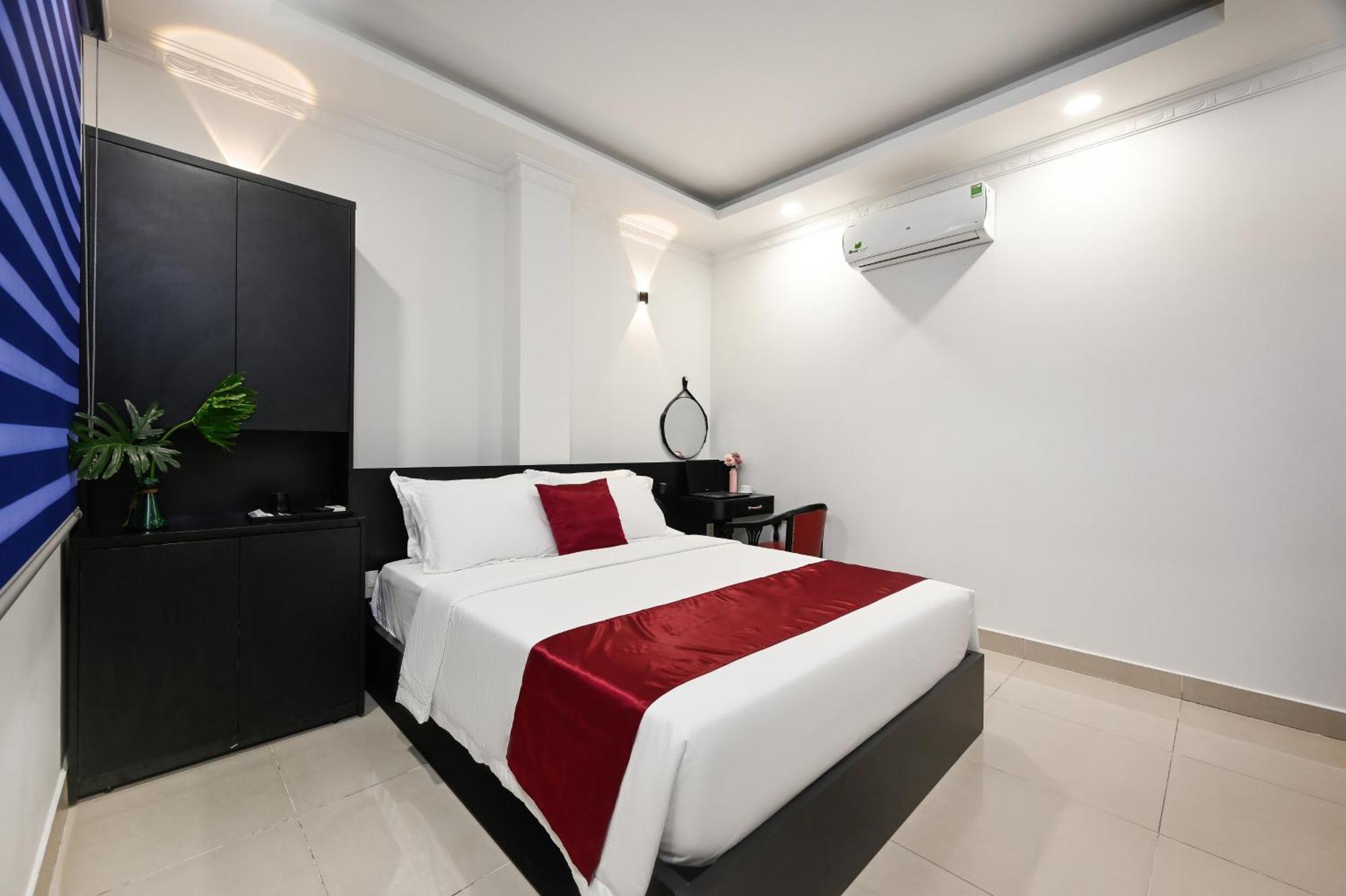 Trung Mai Hotel Hô Chi Minh-Ville Extérieur photo